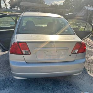 2004 Honda Civic – Hybrid Sedan 4D