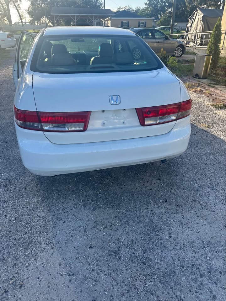 
								2003 Honda Accord EX Sedan 4D full									