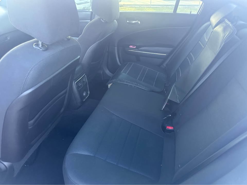 
								2014 Dodge Charger – Sedan 4D full									